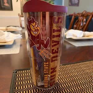 24 oz NCAA Tervis Tumbler (assorted universities)